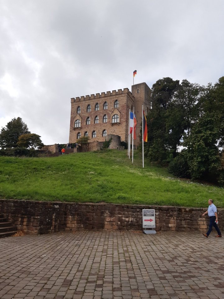 Hambacher Schloss