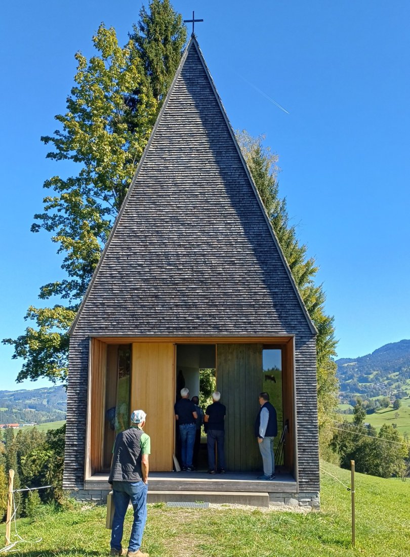 Holzkapelle Salgenreute von Beraldo Bader in Krumbach Holzkapelle Salgenreute von Beraldo Bader in Krumbach